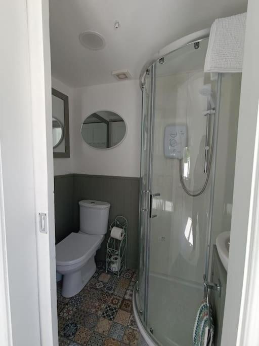Apartamento Under The Eaves Kilcar Exterior foto